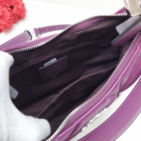 Coach Teri Hobo Diamond Deep Berry Quilted Leather Zipper Shoulder Bag -NWT $528 - Picture 11 of 16